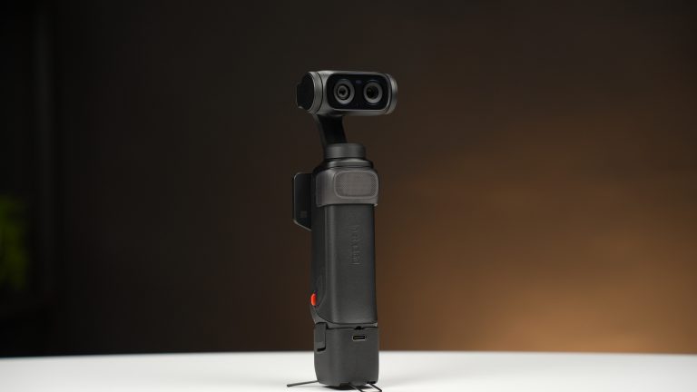 Insta360 Luna Ultra Review: The Most Flexible Vlogging Camera I’ve Tested